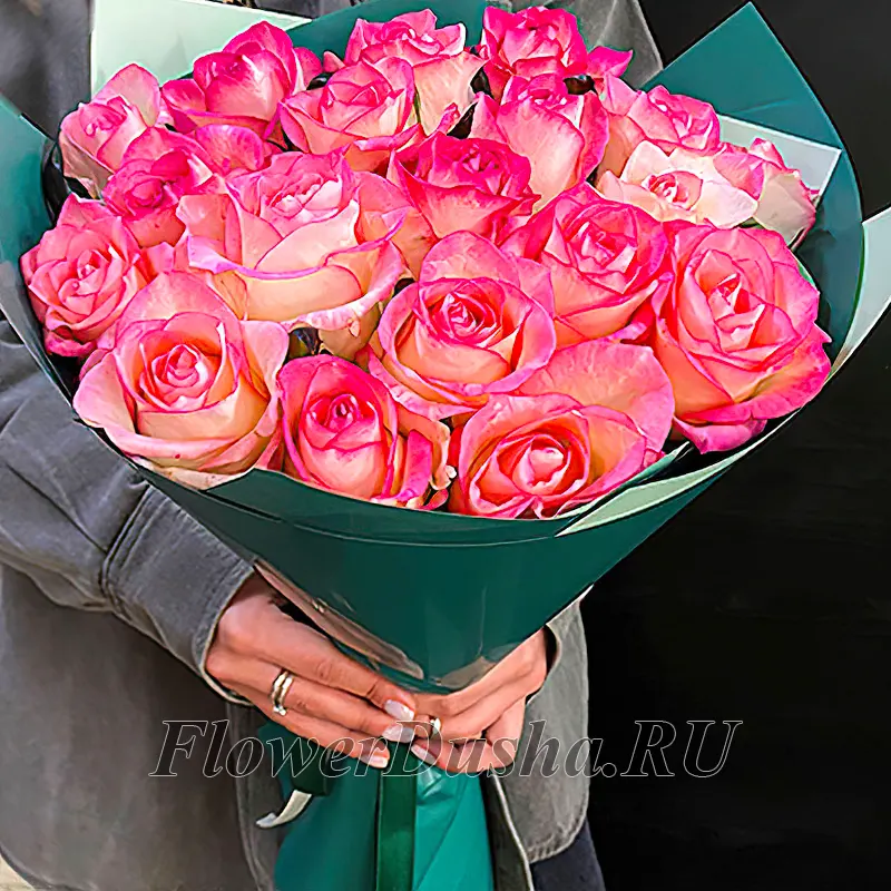Купить букет розы в изумрудном 19 шт (40 см) в Одинцово - 1 600 руб. | Бесплатная доставка от 3500 руб.